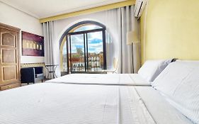 Hostal Martes Caceres Plaza Mayor - Tercer Piso Sin Ascensor