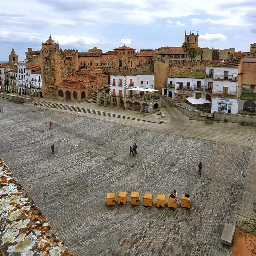 Hostal Martes Caceres Plaza Mayor - Tercer Piso Sin Ascensor Exterior photo