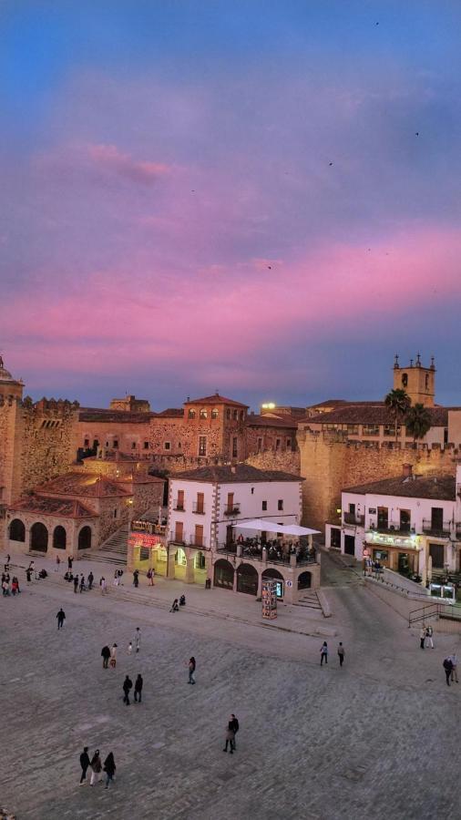 Hostal Martes Caceres Plaza Mayor - Tercer Piso Sin Ascensor Exterior photo